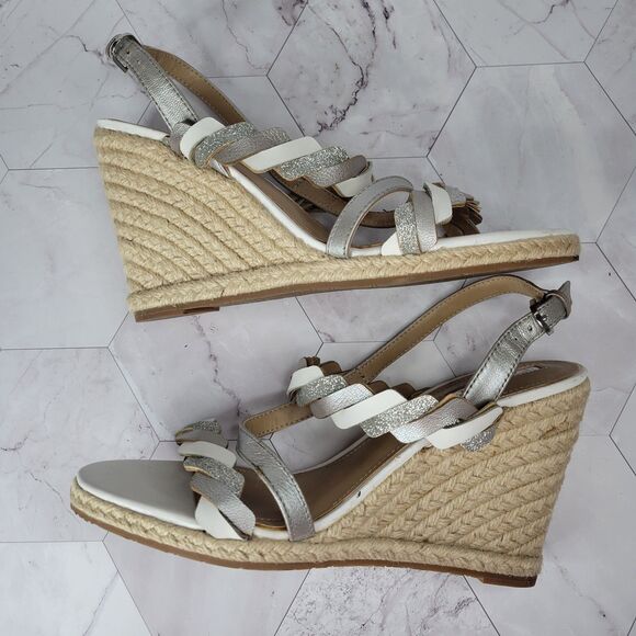Tahari Waver white and gray metallic wedge sandals size 8.5 - Picture 5 of 9